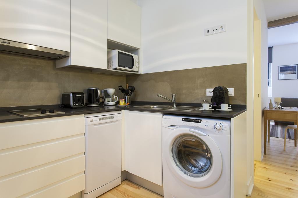 Apartamento Altido Cosy 1-bed Flat With Workspace In Santa Catarina, Moments From Luís De Camões Sq Lisboa