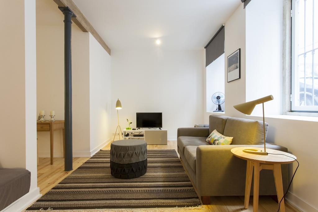 Altido Cosy 1-bed Flat With Workspace In Santa Catarina, Moments From Luís De Camões Sq Lisboa