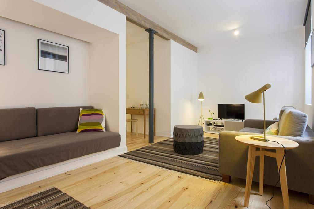 Apartamento Altido Cosy 1-bed Flat With Workspace In Santa Catarina, Moments From Luís De Camões Sq *