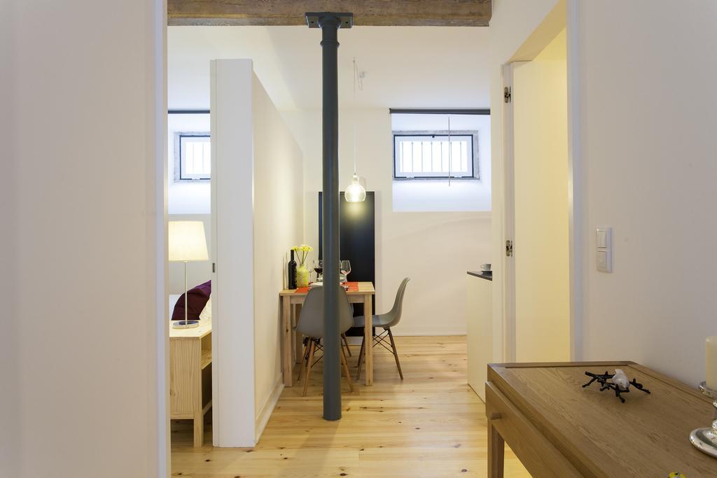 Apartamento Altido Cosy 1-bed Flat With Workspace In Santa Catarina, Moments From Luís De Camões Sq Lisboa