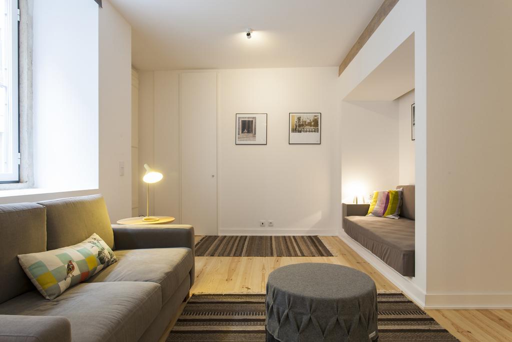 Altido Cosy 1-bed Flat With Workspace In Santa Catarina, Moments From Luís De Camões Sq * Lisboa