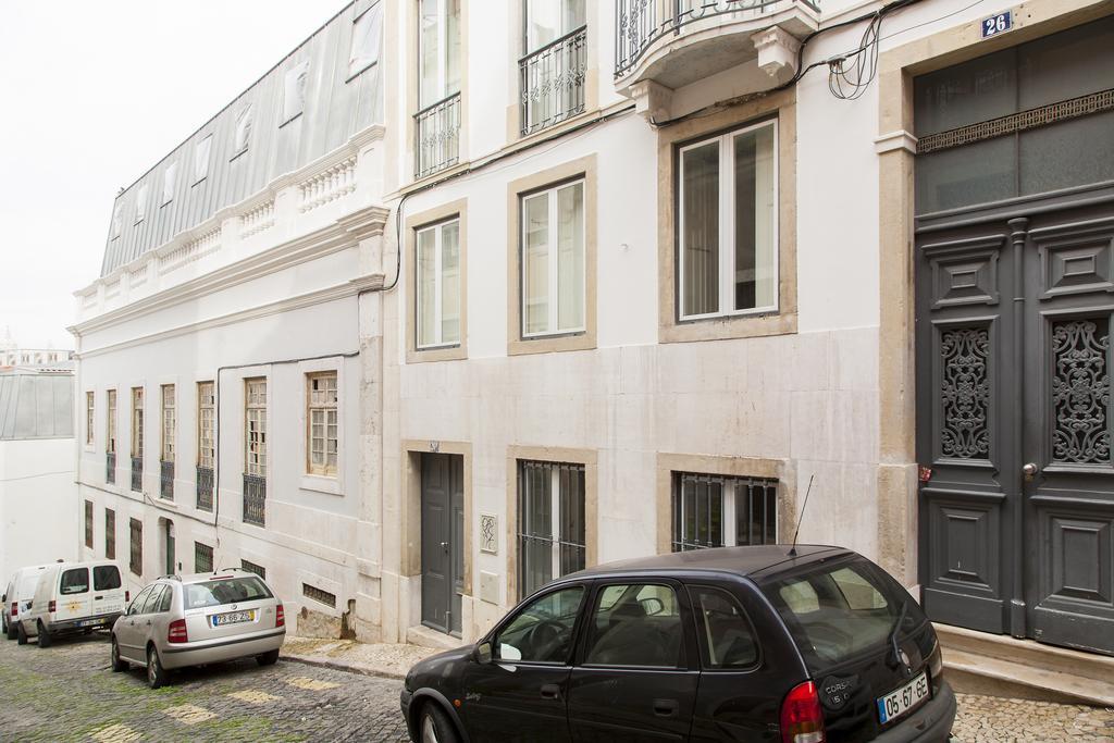 Altido Cosy 1-bed Flat With Workspace In Santa Catarina, Moments From Luís De Camões Sq Apartamento Lisboa